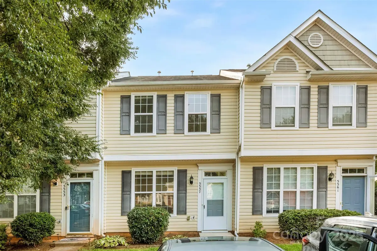 5557 Seths Drive, Charlotte, NC 28269 - Image #1