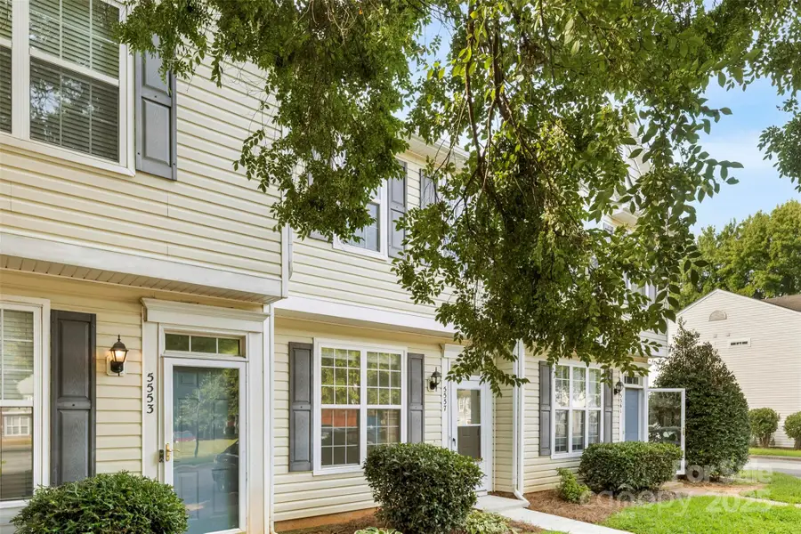 5557 Seths Drive, Charlotte, NC 28269 - Image #3