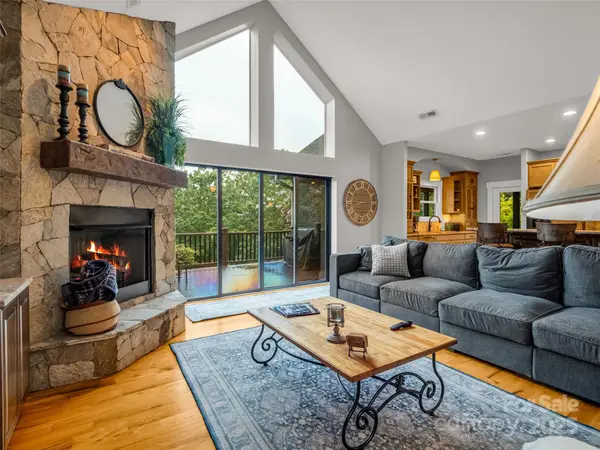 21 Sugar Maple Drive, Mills River, NC 28759