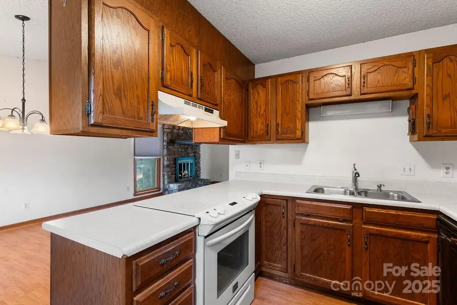 153 Elkwood Avenue, Asheville, NC 28804 - Image #3