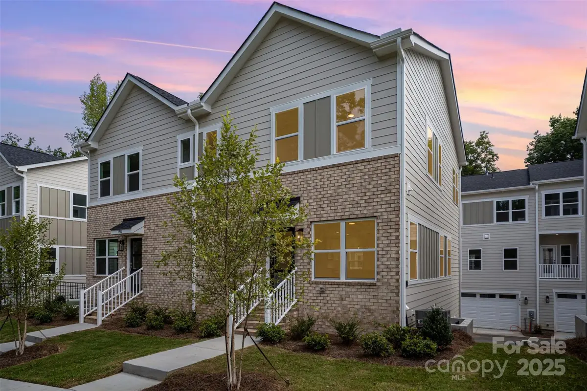 3928 Hager Drive, Charlotte, NC 28208 - Image #1