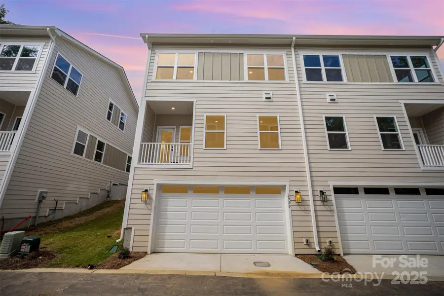 3928 Hager Drive, Charlotte, NC 28208 - Image #3