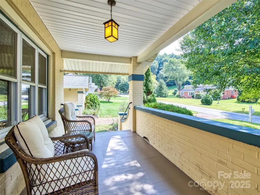85 E Marshall Street, Waynesville, NC 28786 - Image #3
