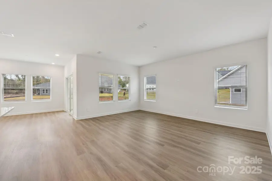 712 Palmer Pendleton Way, York, SC 29745 - Image #2