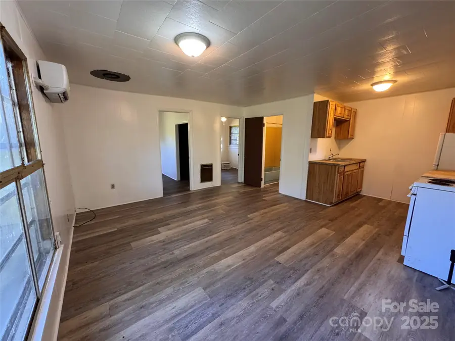 84 Pelohi Cove Road, Bryson City, NC 28713 - Image #2