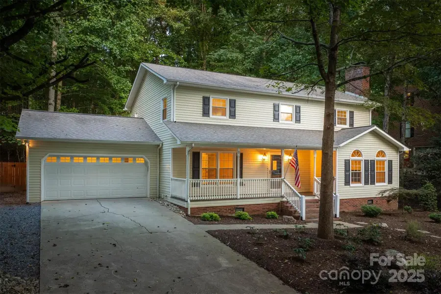 1026 Wellington Court, Lenoir, NC 28645 - Image #3