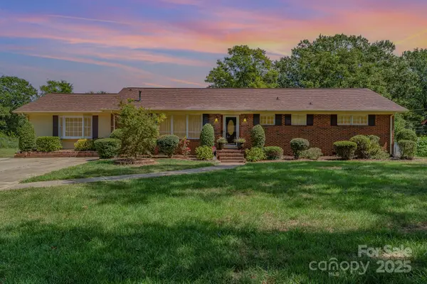 1901 Little Rock Road, Charlotte, NC 28214