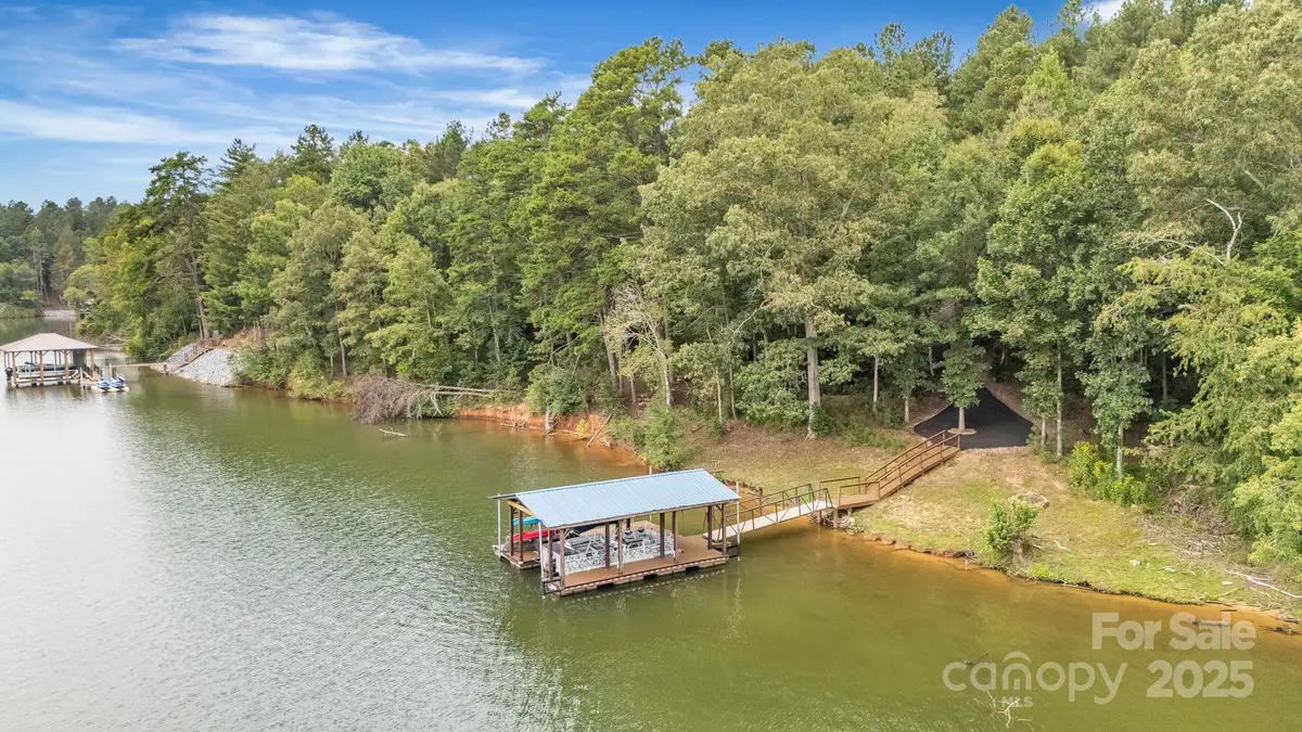 5751 Windward Lane, Granite Falls, NC 28630 - Image #1