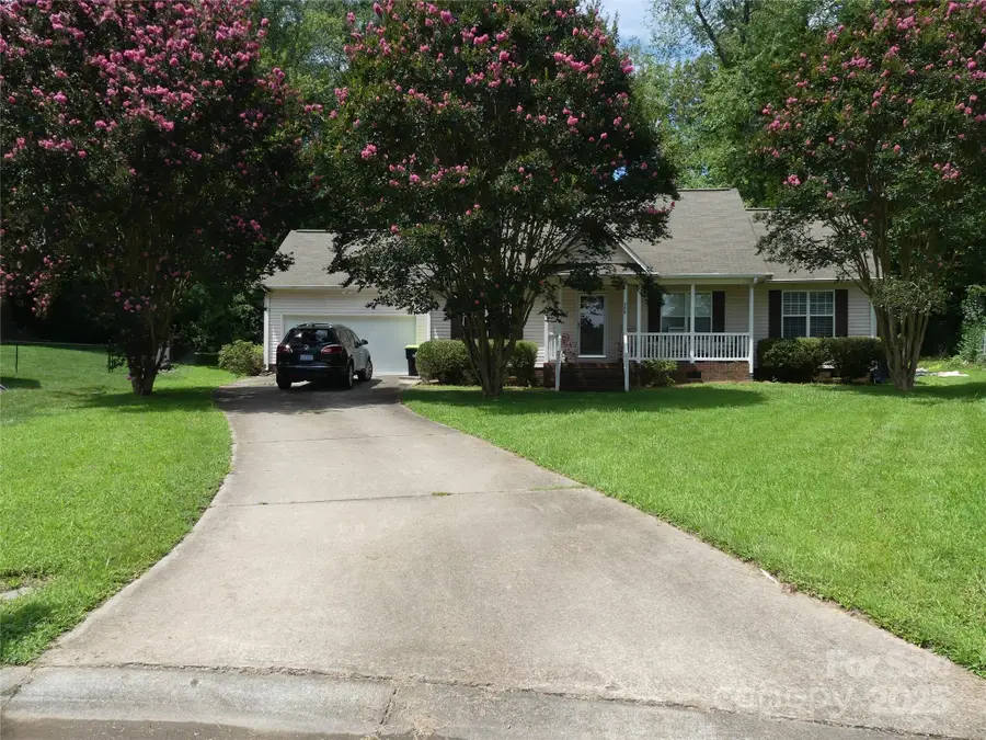 300 Chinaberry Drive, China Grove, NC 28023 - Image #2