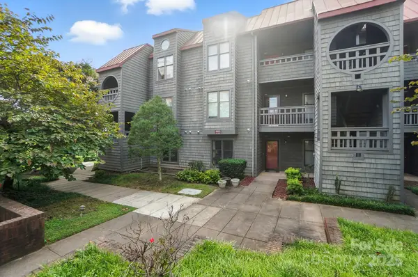 9031 Jm Keynes Drive #56, Charlotte, NC 28262