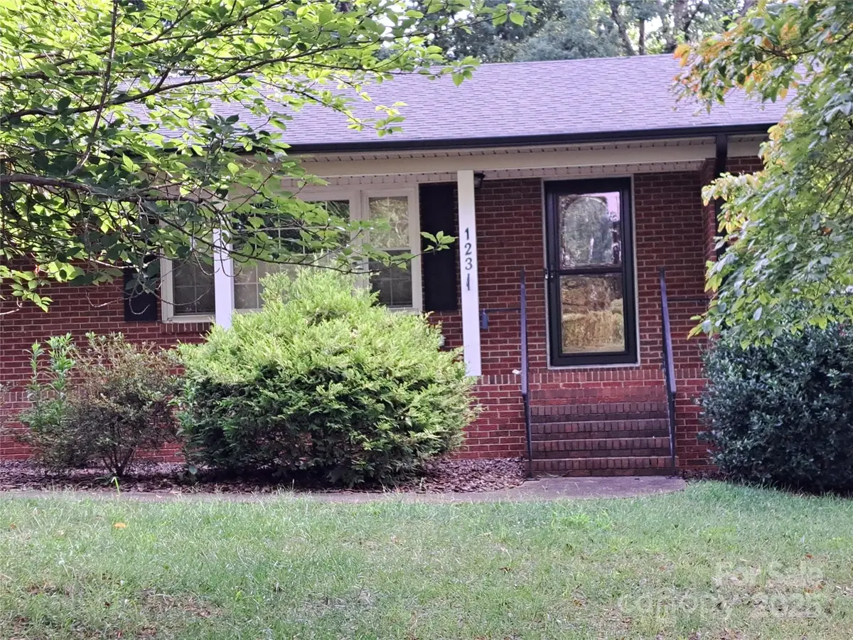 123 Softwind Lane, Concord, NC 28025 - Image #1