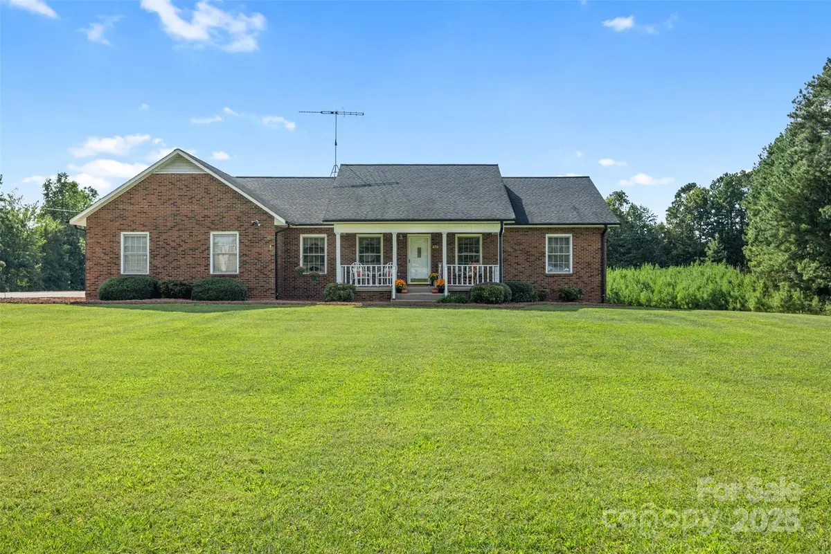 2170 Mt. Wesley Church Road, Hiddenite, NC 28636 - #1
