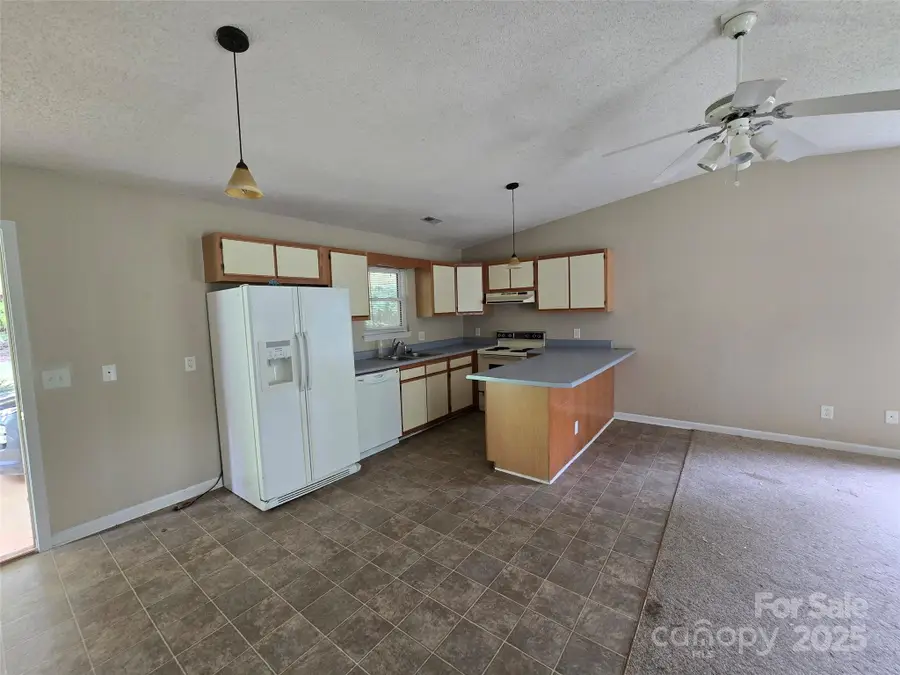 129 Conestoga Court, Mount Gilead, NC 27306 - Image #2