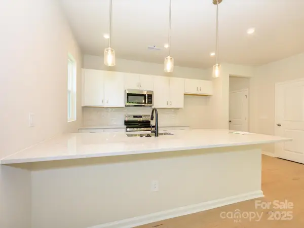 4102 Lattistep Lane, Charlotte, NC 28269