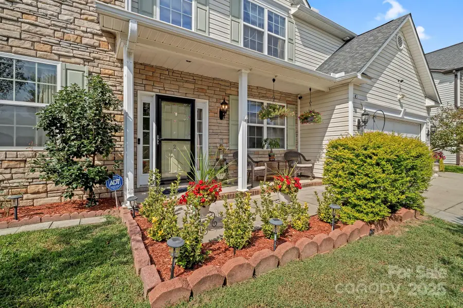 2 Breyerton Court, Asheville, NC 28804 - Image #3