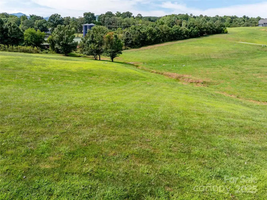 202 Soapstone Trail #68, Mills River, NC 28759 - Image #2