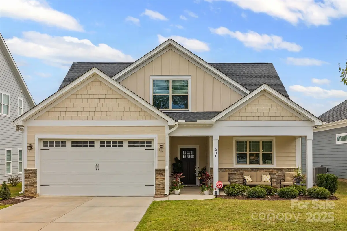 204 Meyers Ridge Road, Cramerton, NC 28032 - Image #1