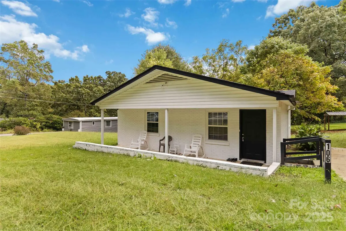 106 Robinson Avenue, Mount Holly, NC 28120 - Image #1