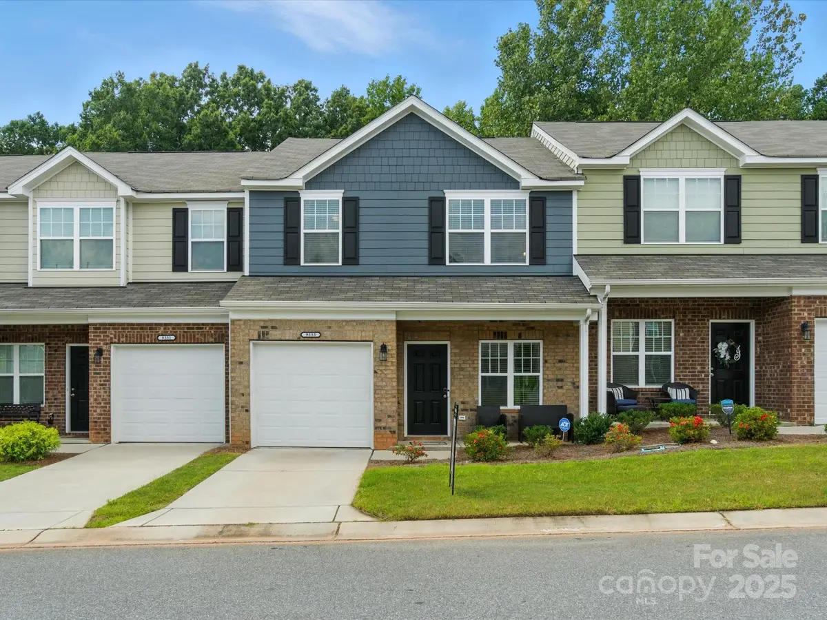 9333 Grand Valley Drive, Charlotte, NC 28213 - Image #1