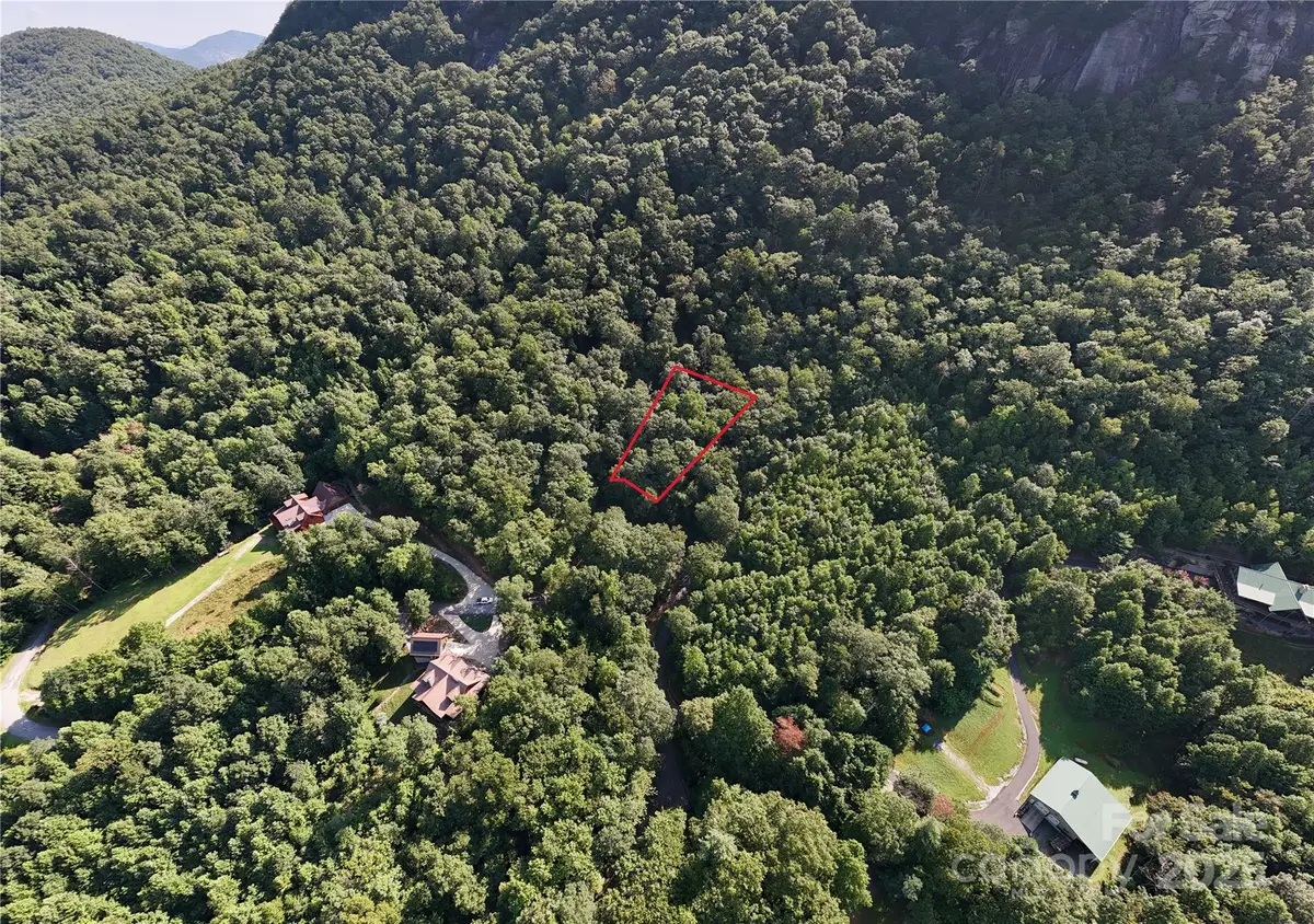 024 Furniture Drive, Hendersonville, NC 28792 - Image #1