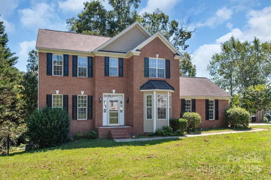 4227 Kiser Wood Drive Sw, Concord, NC 28025 - Image #3