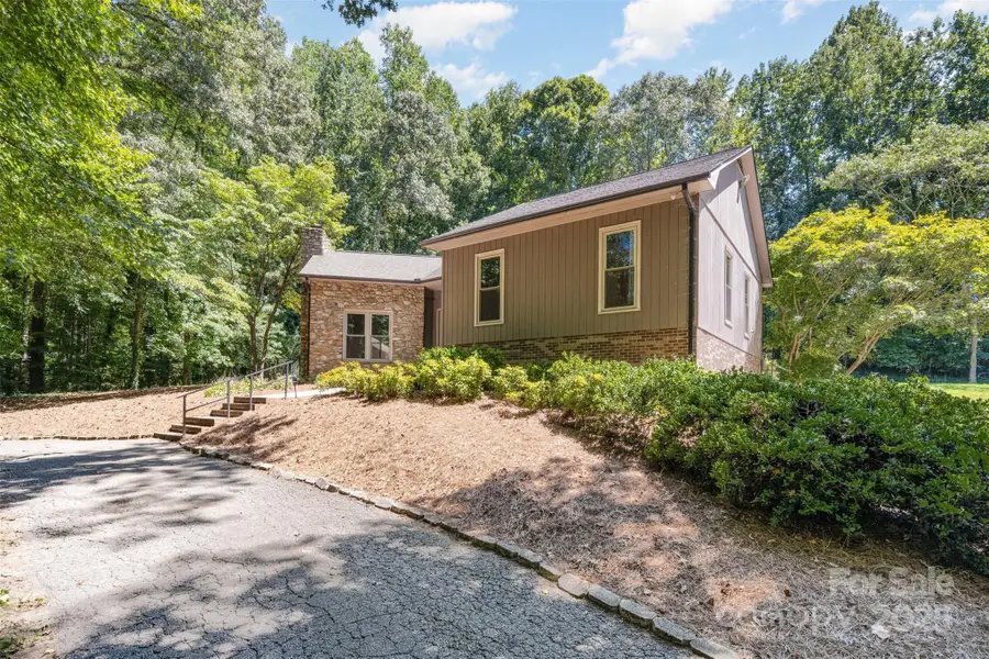 761 White Oaks Road, Mooresville, NC 28115 - Image #2