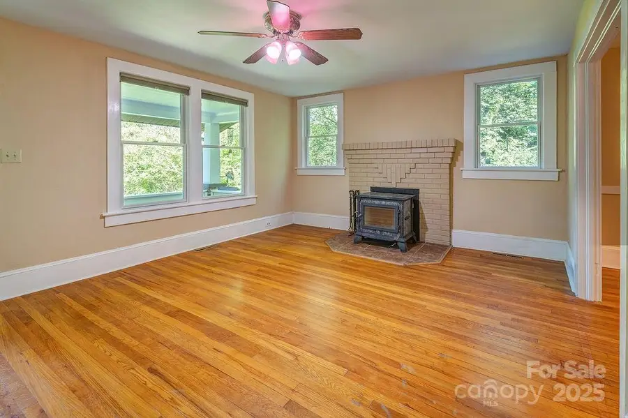 54 Spooks Branch Road, Asheville, NC 28804 - Image #3