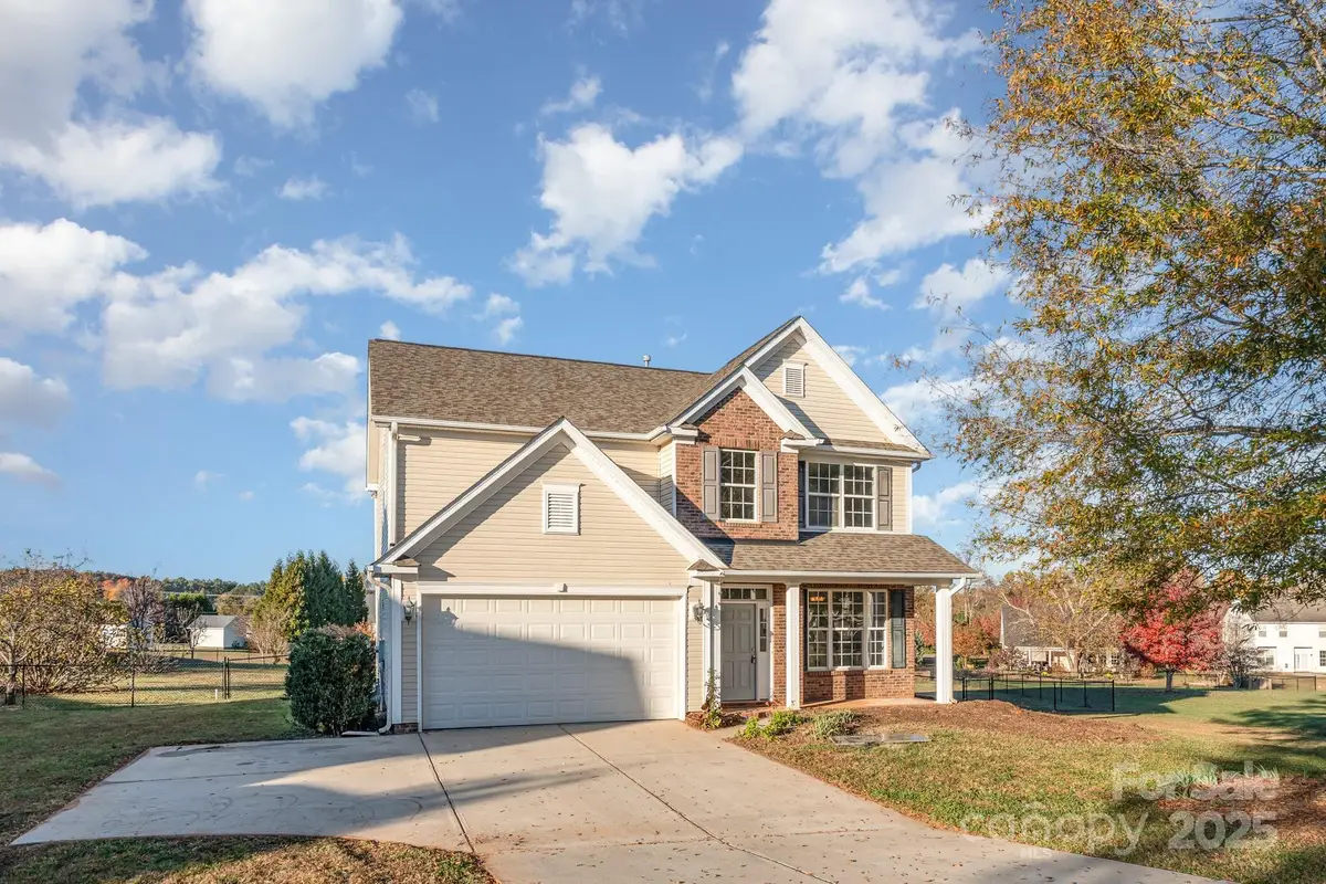 1457 Jc Raulston Court, Hickory, NC 28602 - Image #1