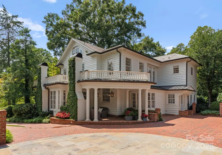 1137 Queens Road W, Charlotte, NC 28207 - Image #3