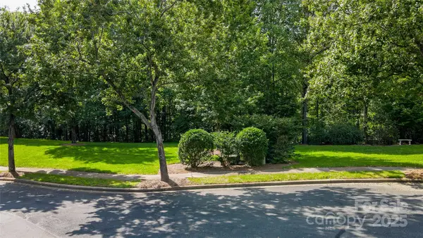 13004 Park Crescent Circle #85, Pineville, NC 28134