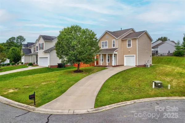 915 Harbour View Cove Ne, Kannapolis, NC 28083