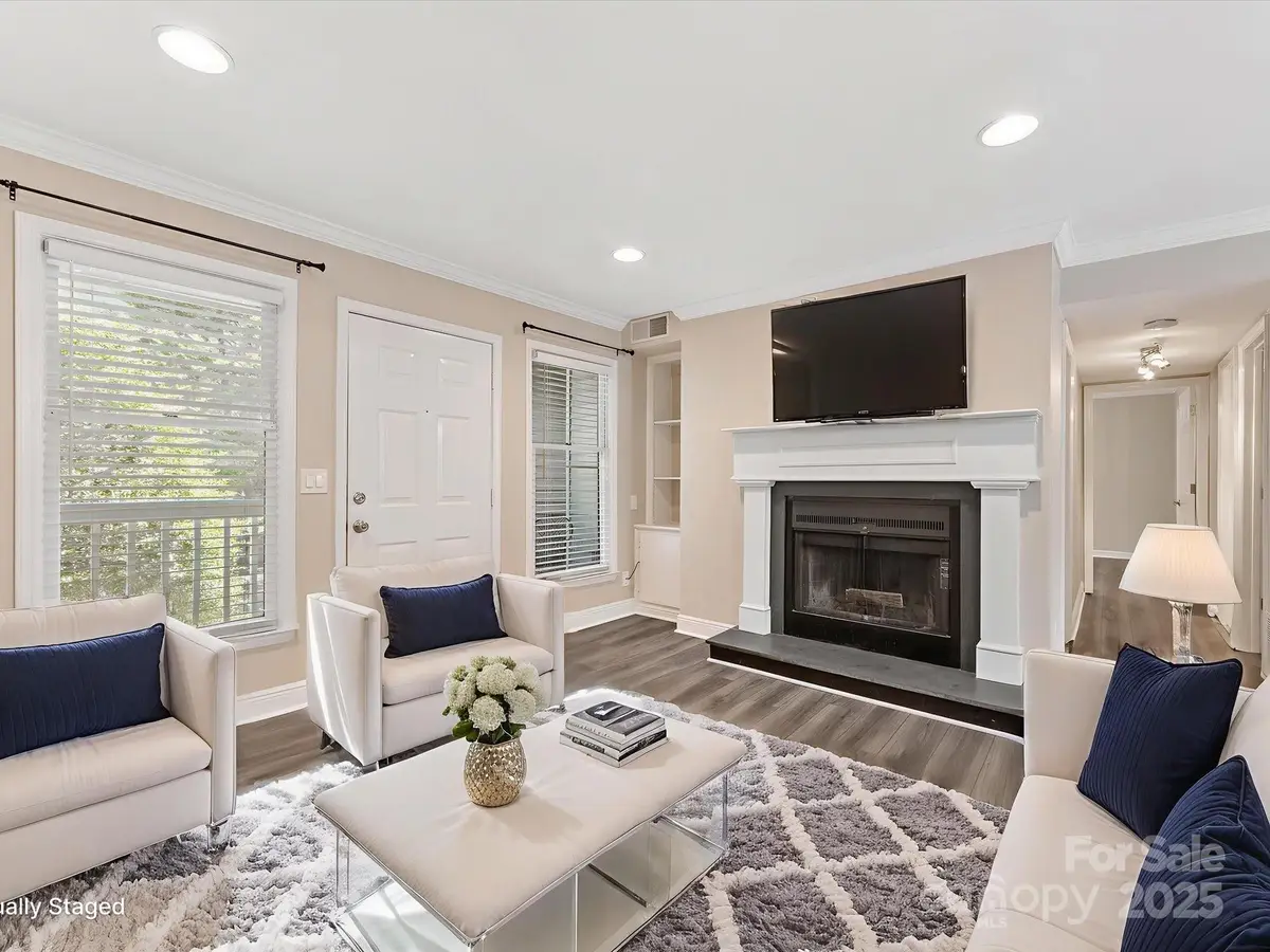 430 Queens Road #221, Charlotte, NC 28207 - #1