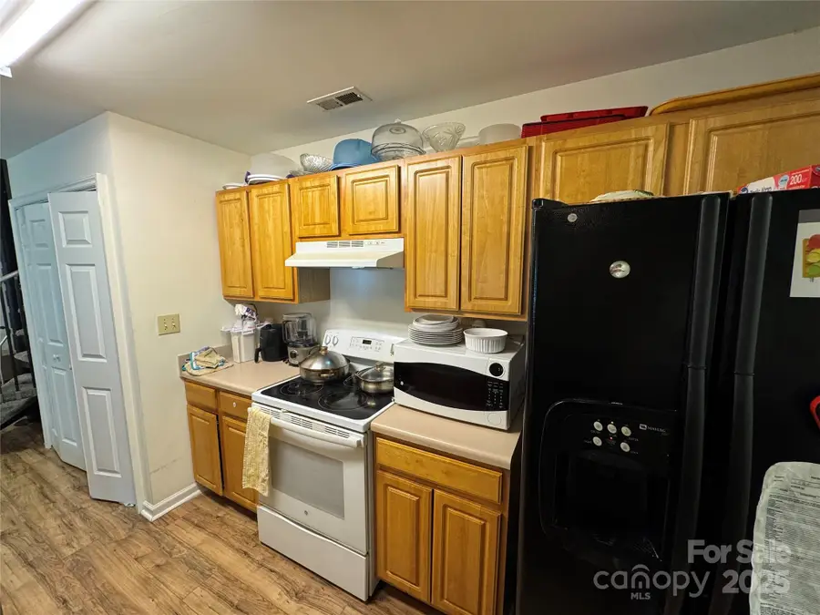 2564 Carya Pond Lane, Charlotte, NC 28212 - Image #2