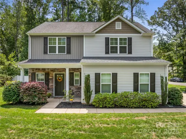 6308 Pamela Street, Huntersville, NC 28078