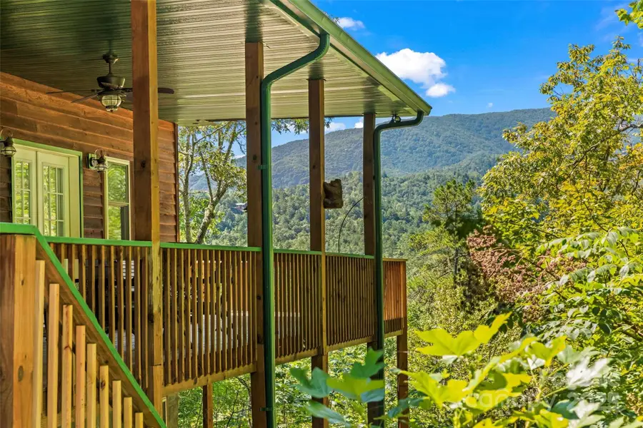 461 N Mallard Cove Road, Almond, NC 28703 - Image #2