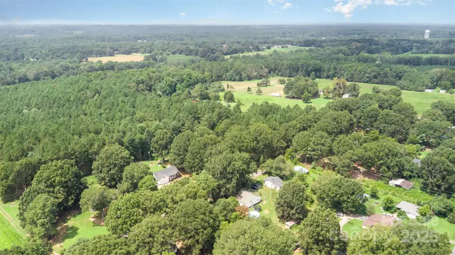 139 Hallman Street, Cherryville, NC 28021 - Image #2