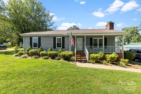 2411 Winterfield Drive, Gastonia, NC 28056