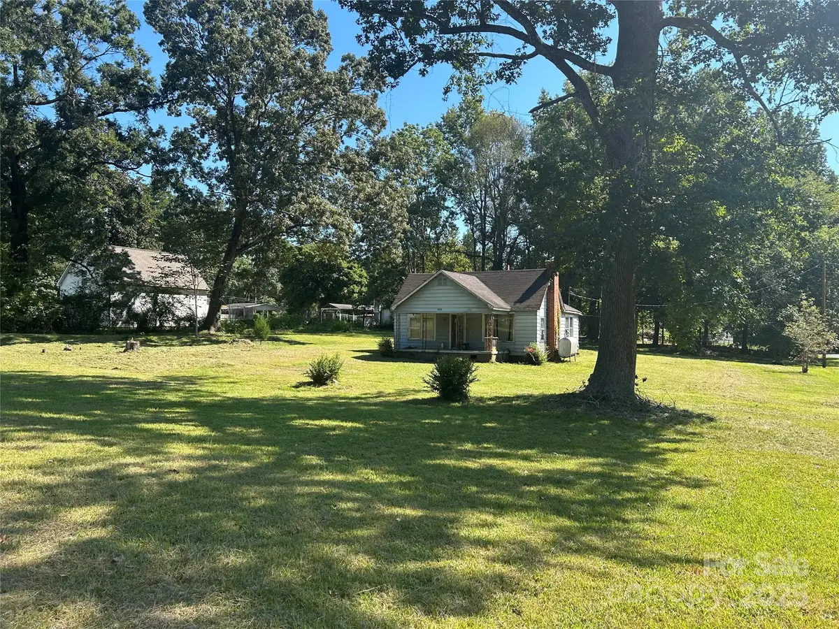 2009 Independence Square, Kannapolis, NC 28081 - Image #1