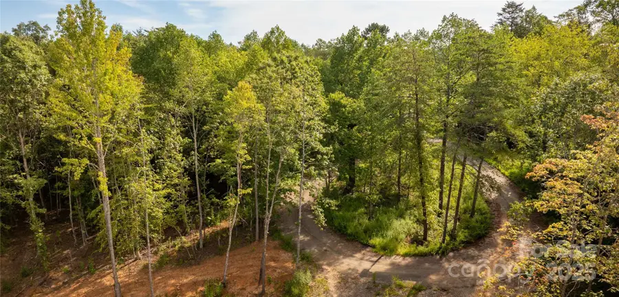 5268 Avenida De Oro Road, Morganton, NC 28655 - Image #2