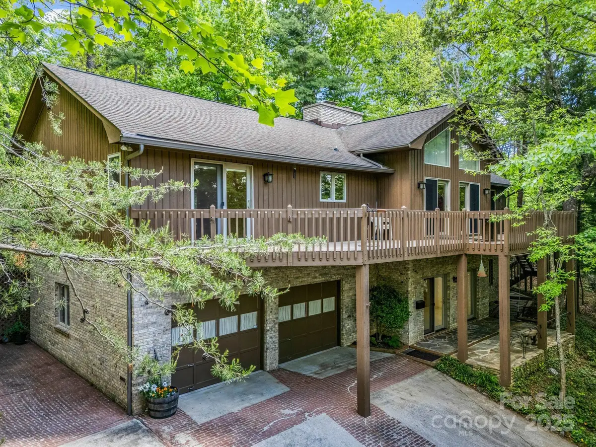 124 Richard Lane, Black Mountain, NC 28711 - Image #1