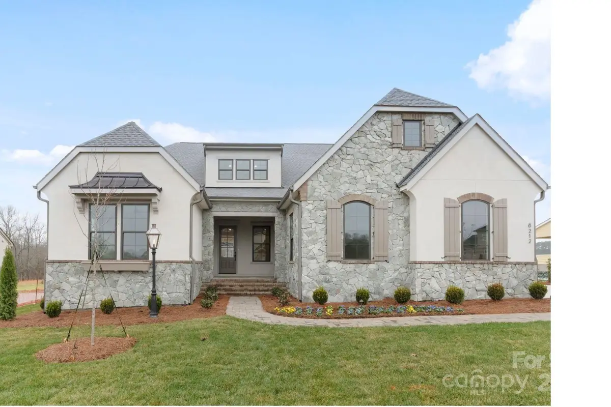 8212 Farm Crossing Lane, Huntersville, NC 28078 - Image #1