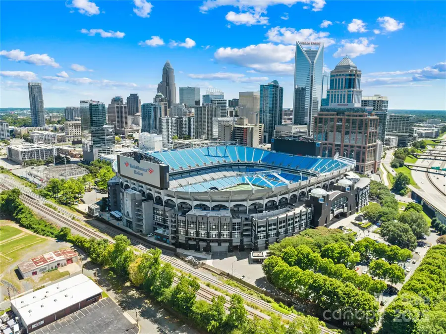 617 Mcninch Street, Charlotte, NC 28208 - Image #2