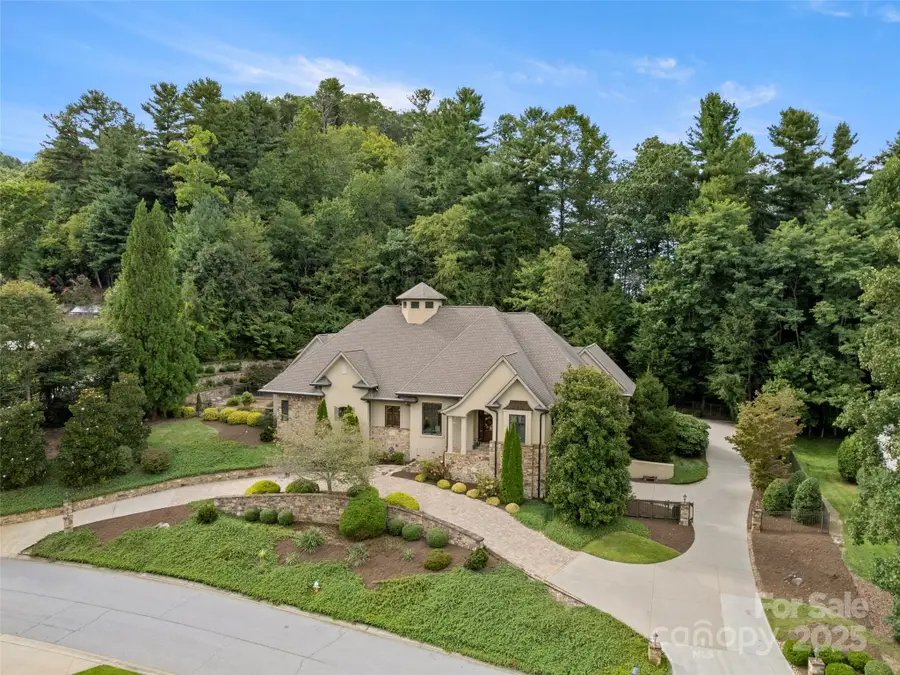 190 Mistletoe Trail, Hendersonville, NC 28791 - Image #3