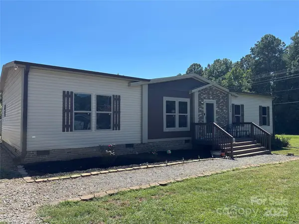 5300 Startown Road, Newton, NC 28658