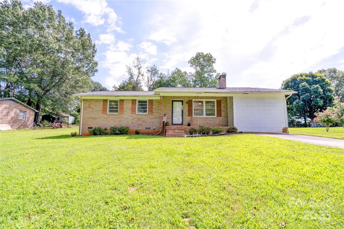 5009 Pecan Drive, Shelby, NC 28152 - Image #1