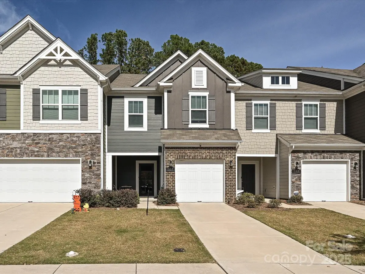 348 Abington Street, Matthews, NC 28104 - Image #1