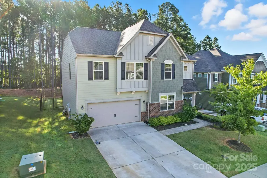 193 Falls Cove Drive, Troutman, NC 28166 - Image #2