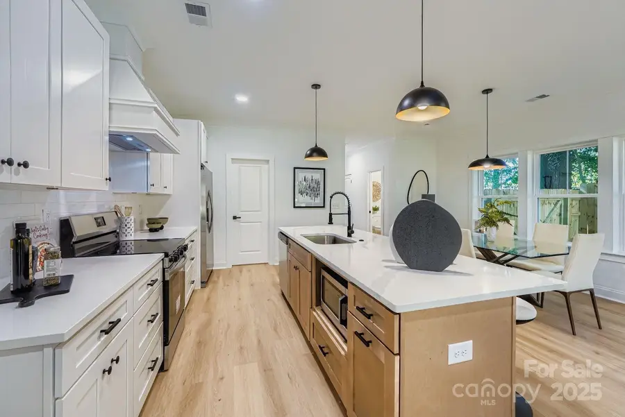 216 Lander Street, Charlotte, NC 28208 - Image #3