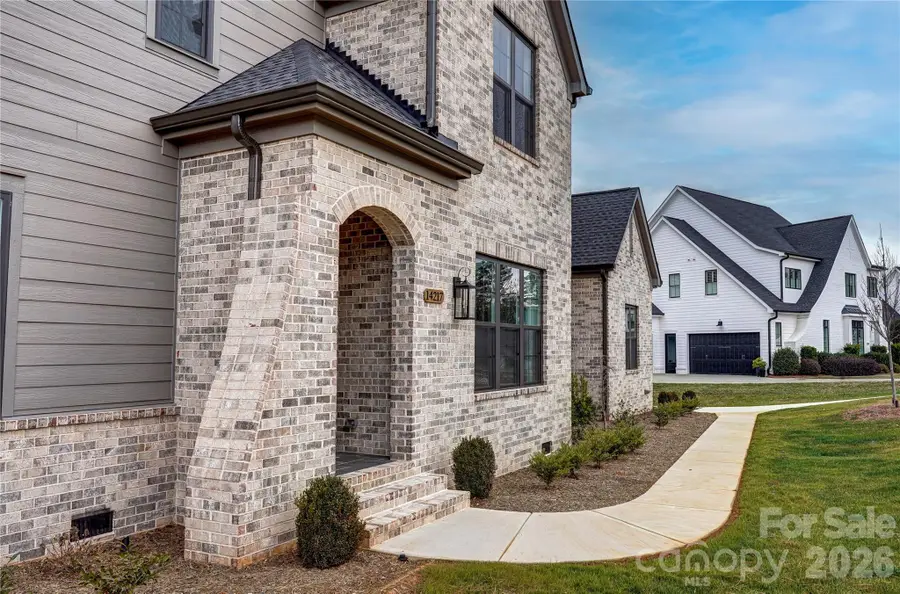 14217 Hollins Grove Avenue, Huntersville, NC 28078 - Image #3