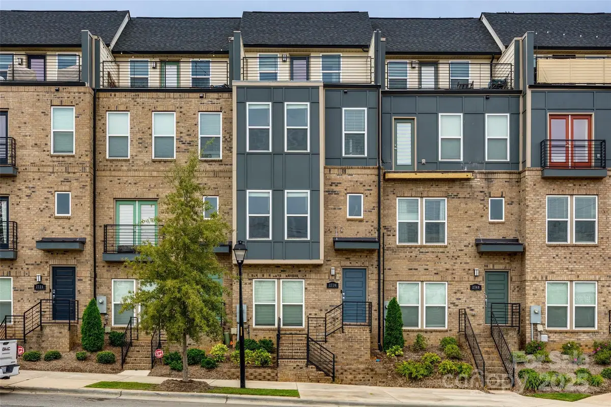 2736 Grand Union Way, Charlotte, NC 28209 - Image #1